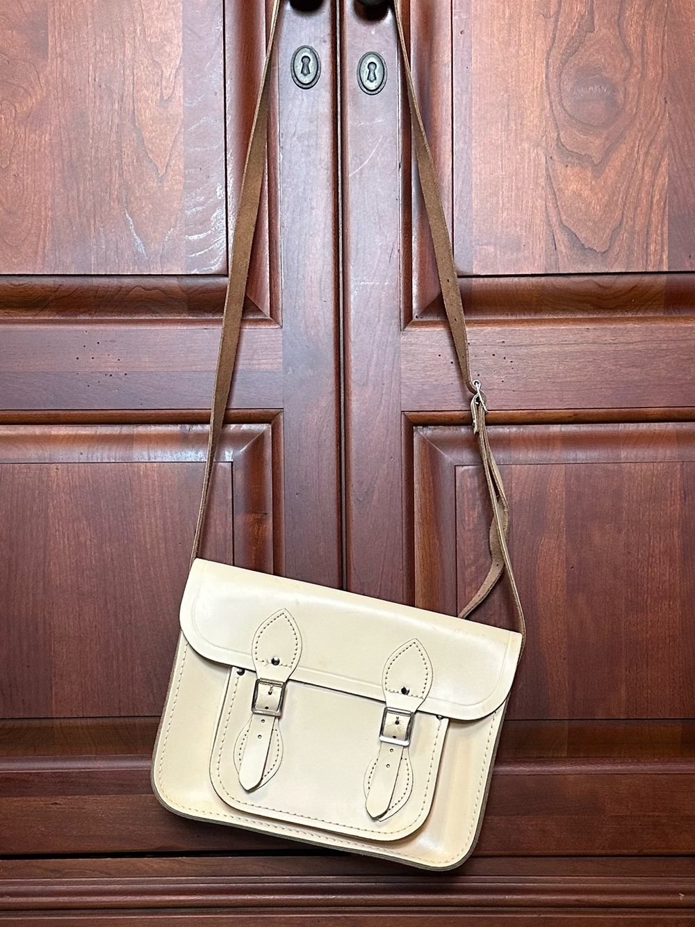 The Cambridge Satchel Company Cream Leather Satchel - Picture 6 of 8